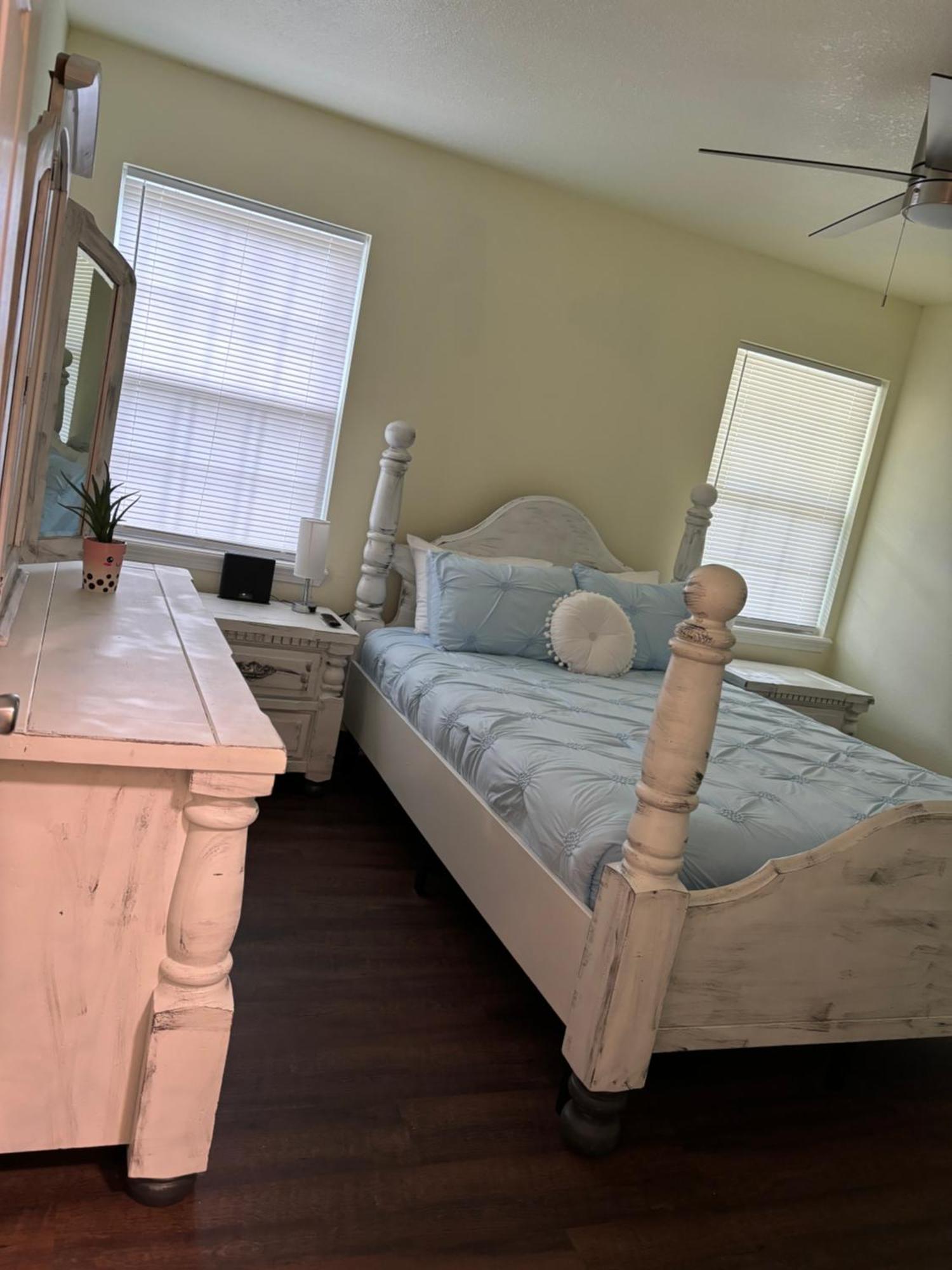 The Diamond Escape , In Holiday home *